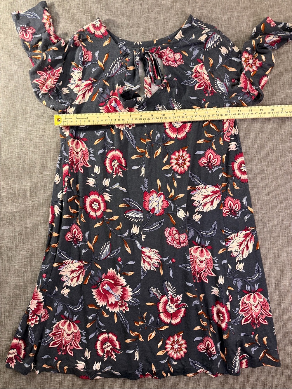 Loft Women’s Black/Red Floral Midi Dress Size Small - Picture 4 of 7